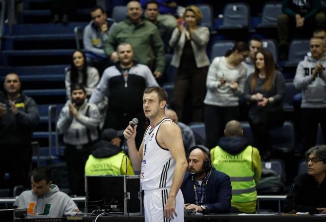 Partizan pobedio, FMP napuštao parket