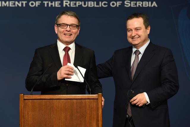 "Serbia runs risk of becoming victim of EU's lack of unity"