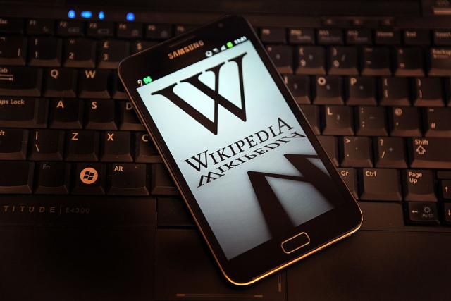 Wikipedija zabranila korišćenje najčitanijeg portala na svetu