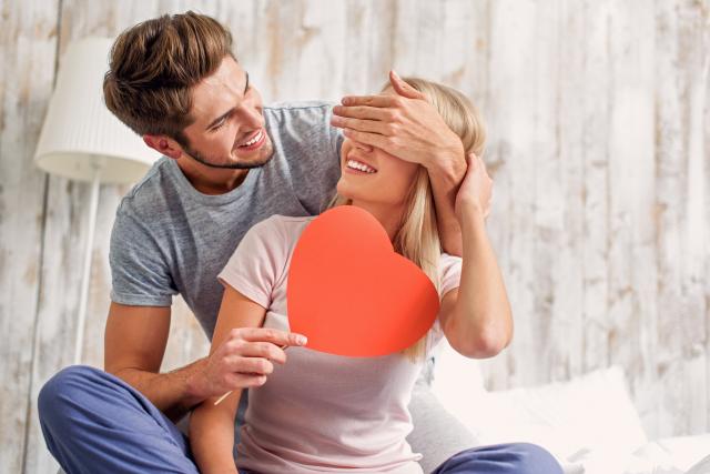 Šta zapravo muškarci misle kada kažu "Volim te"?