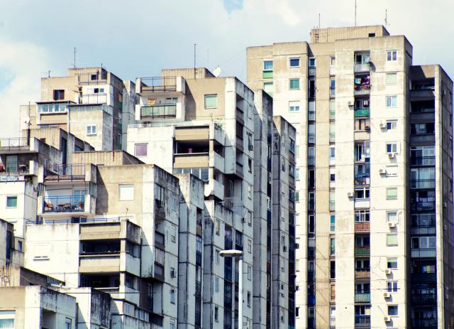 Beograðani na mukama: Zgrade se sve više krive