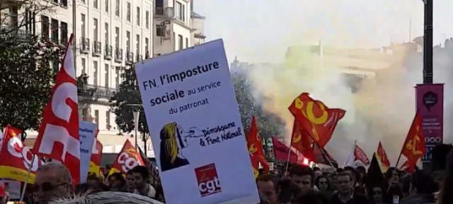 Projektili i suzavci na protestu protiv Marin Le Pen VIDEO