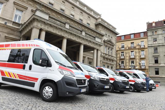 Vulin: Nova vozila poklon svim Beograđanima