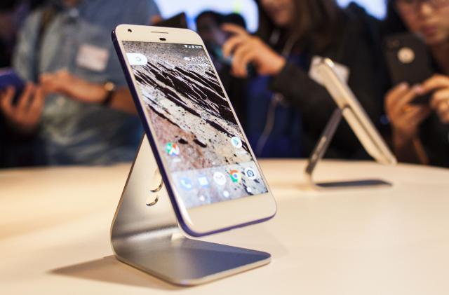 Googleovi Pixel pametni telefoni imaju probleme s mikrofonom