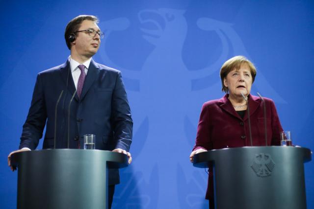 Merkelova: Reforme nisu nešto što Brisel i EU nameću