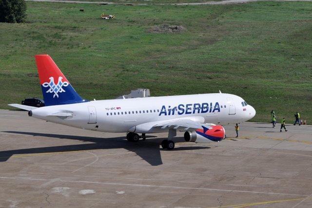 Drama u avionu "Er Srbije" na putu iz Beograda za London