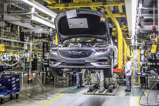 Počela proizvodnja nove Opel Insignije / FOTO
