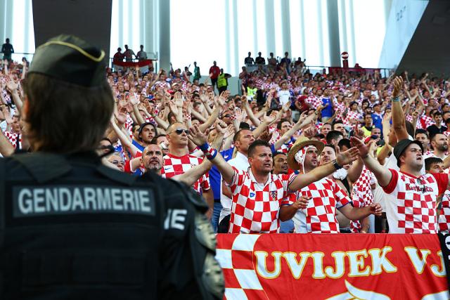 Kako su Hrvati sprečili povike 'Za dom spremni'?