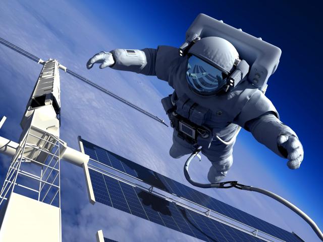 Peh rekorderke: Astronautima "odleteo" važan deo za MSS