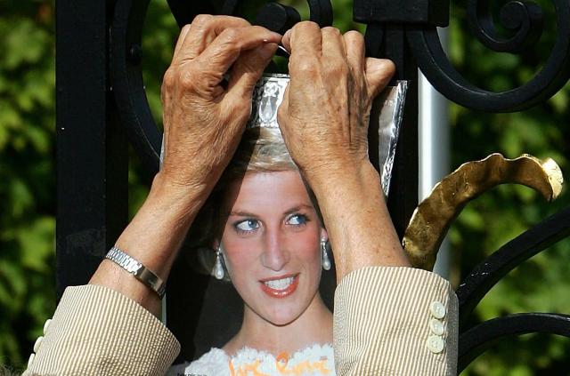 Prljave tajne izašle na videlo: Šokantni detalji o braku iz pakla pokojne princeze i princa Čarlsa