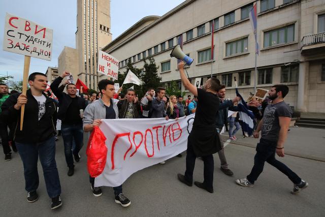 Novi protesti i u Nišu, Kraljevu, SU, Čačku i Kruševcu