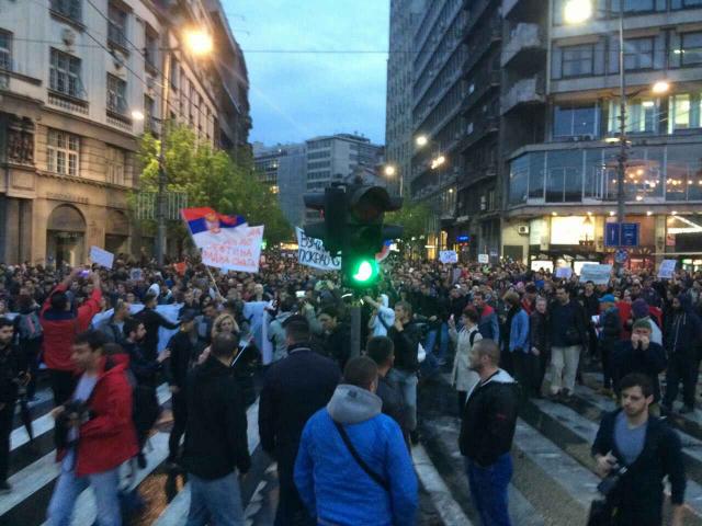 Treći dan protesta u Beogradu, Novom Sadu, Nišu... FOTO
