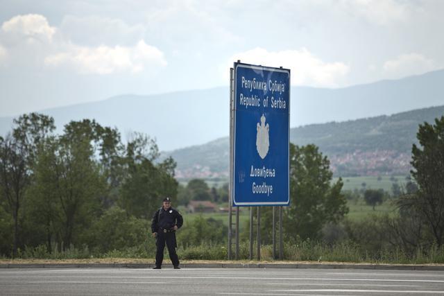 Traffic jams likely at border crossings during Easter - MUP