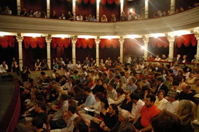 Gosti iz Bugarske u operi "Travijata"