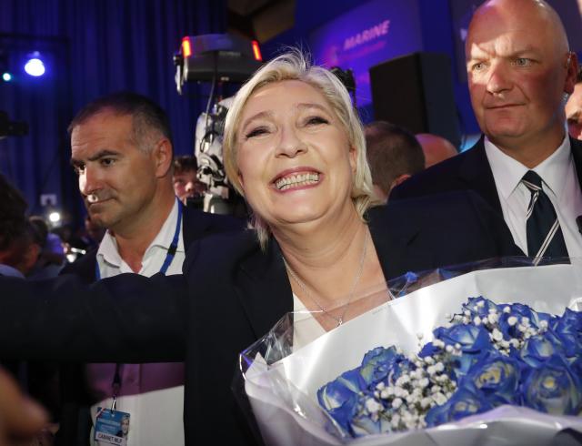 Marin le Pen sreæna zbog Putinove posete Francuskoj