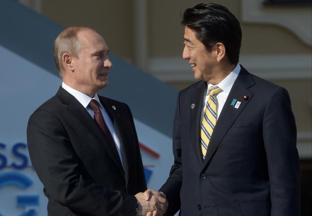 Abe šalje Putinu 