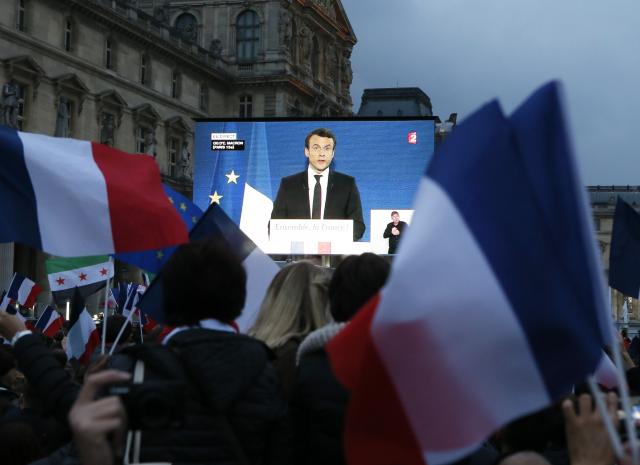 Ankete: Emanuel Makron je novi predsednik Francuske
