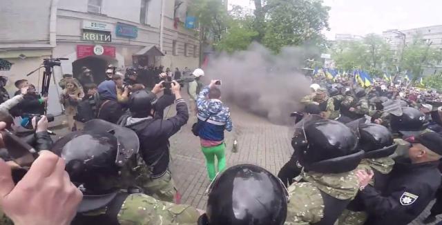 Haos u Ukrajini: Napadnuti učesnici 