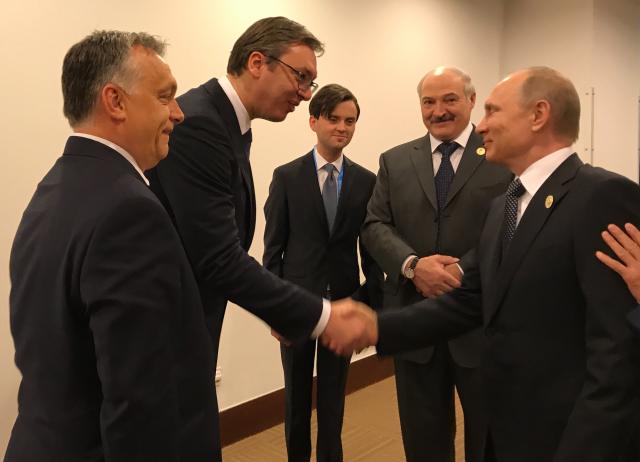 Novosti: Vučić sa Putinom o pretnjama Albanaca