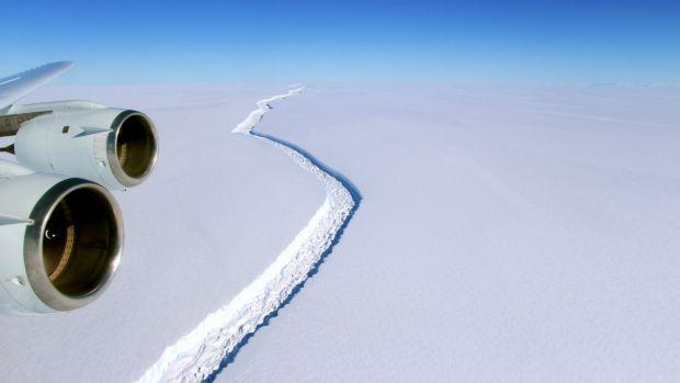 “Iza ogromne pukotine na Antarktiku krije se nešto mnogo gore”