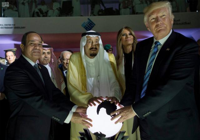 El Sisi, Salman i Tramp – "magovi oko èarobne kugle“ FOTO