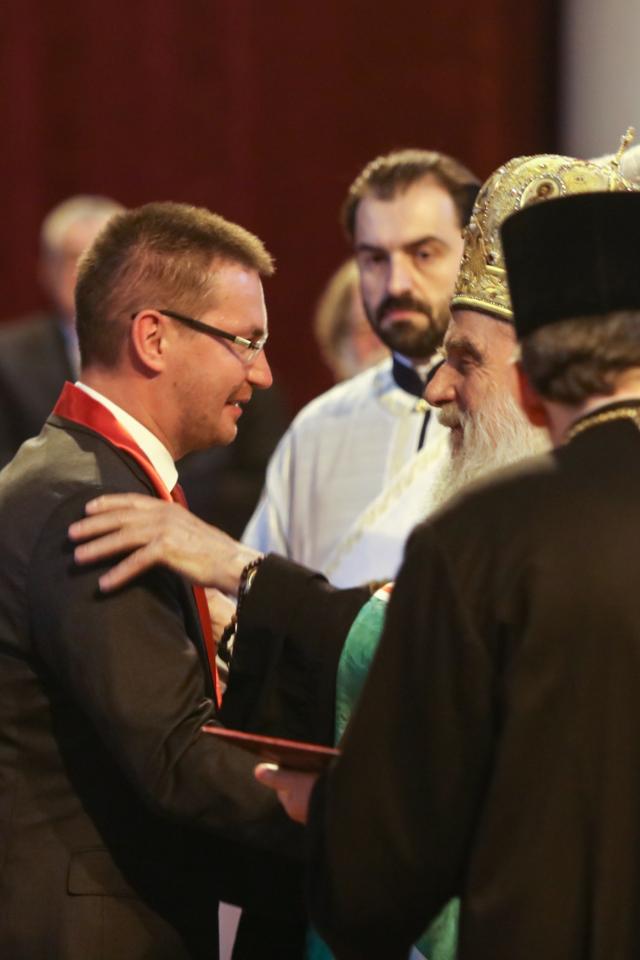 Patrijarh Irinej odlikovao Djukova i Kravèenka