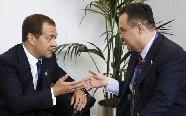 Dacic meets with Medvedev during BSEC summit