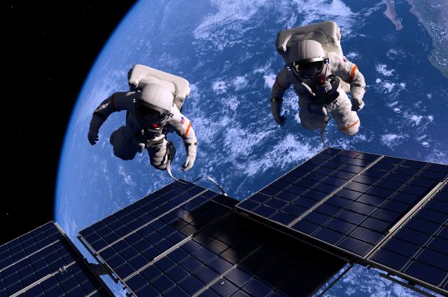 Amerièki astronauti u "kritiènoj" šetnji svemirom