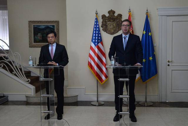 Vucic denies that visiting US official 
