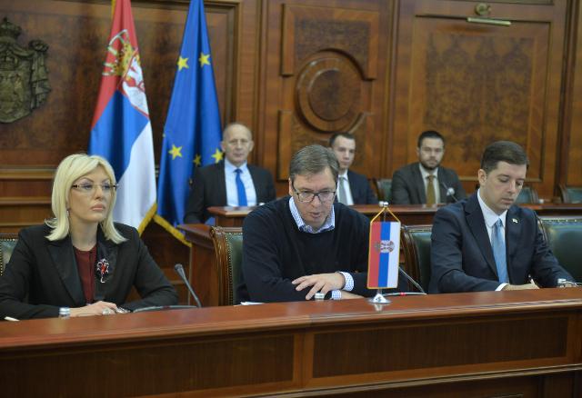 Serbia remains on EU path - Vucic