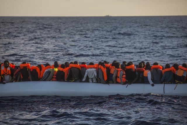 10.000 migranata spaseno iz Mediterana za četiri dana