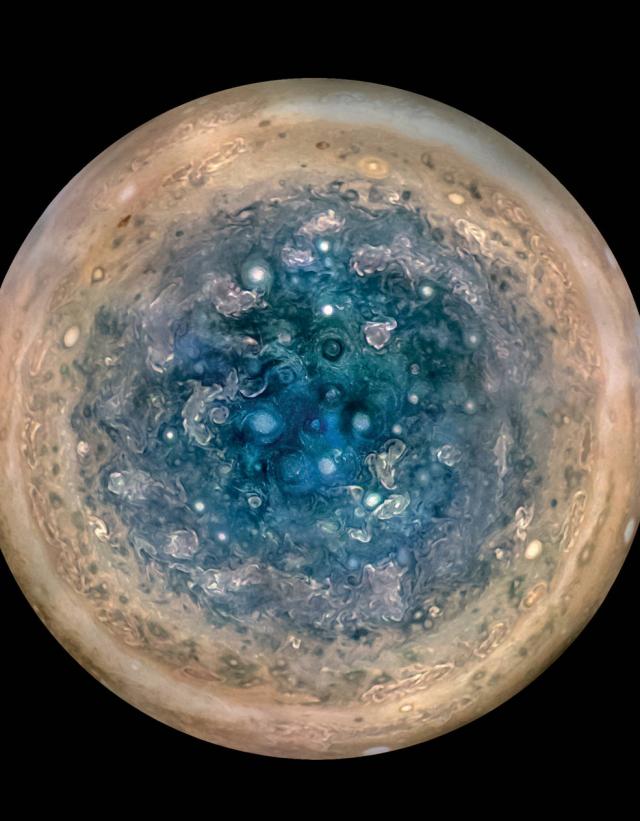 Prvi rezultati misije Džuno: “Jupiter nije ono što smo mislili”