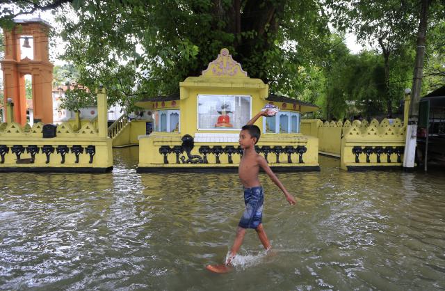 Šri Lanka: Broj stradalih u poplavama popeo se na 177