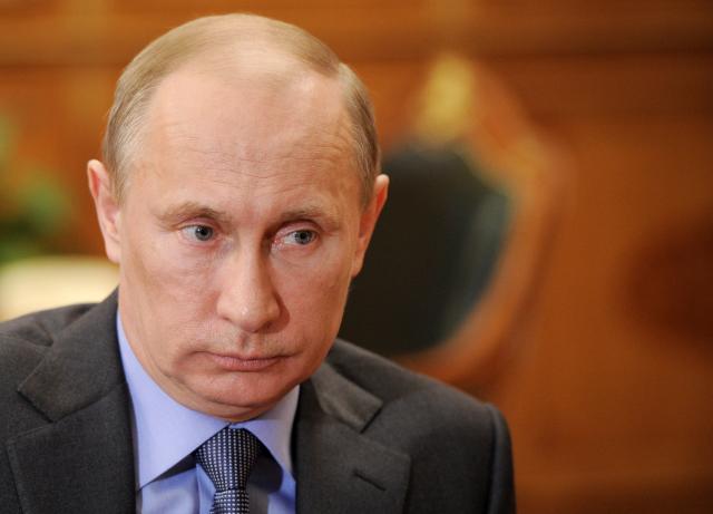 Putin: Novinari ne smeju da vređaju