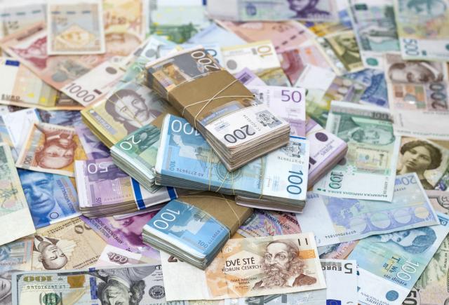 NBS brani evro, dinar najjaèi ove godine