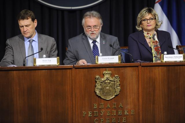 Šef MMF-a u Srbiji: Plate i penzije sad nisu tema