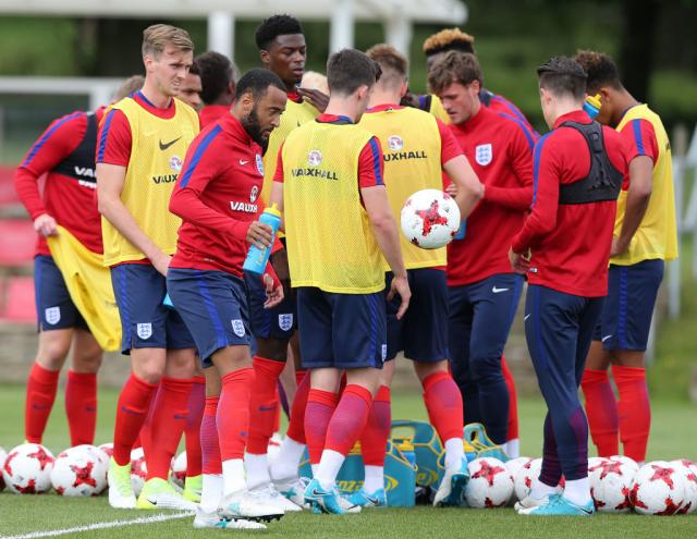 U21: Englezi u polufinalu, Slovaci izbacili Srbiju
