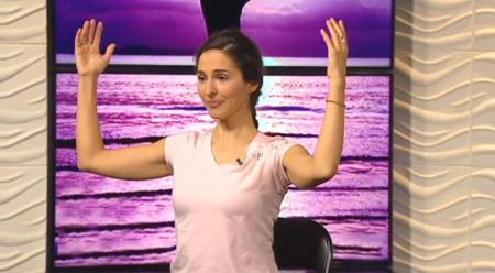 Office Yoga sa Martinom - terapija za ramena i ruke (VIDEO)
