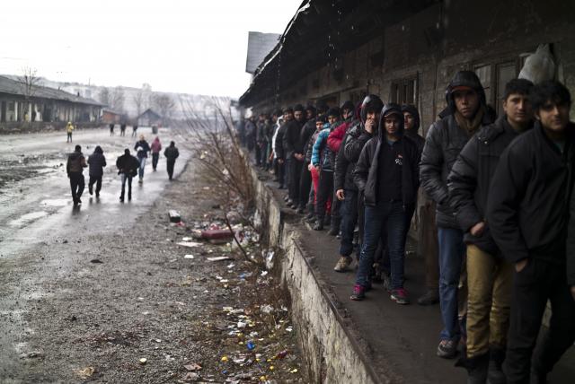 Balkanska ruta izbeglica nije zatvorena, preusmerena je