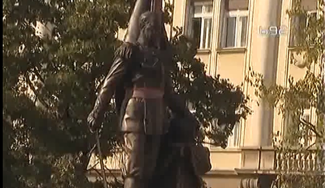 Oskrnavljen spomenik caru Nikolaju u Beogradu