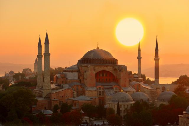 Aja Sofija - muzej ili džamija?