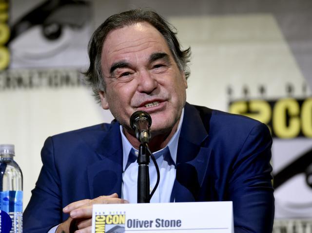 Oliver Stone says US is creating "wars and chaos"/VIDEO