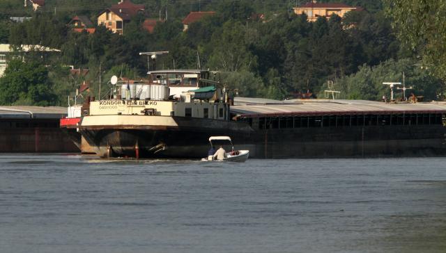 Smrad se širi Beogradom, posebno neprijatno uz reke