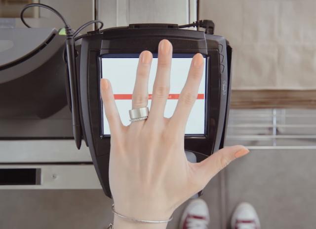 Biometrijski prsten koji zamenjuje gomilu drugih uređaja