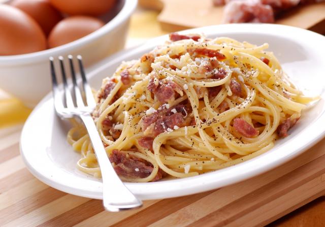Špagete karbonara slavne kuvarice smrtno uvredile Italijane