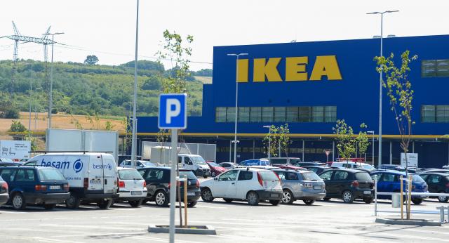 Stoèiæ u Ikei 899 RSD: Ovo su cene u Srbiji FOTO