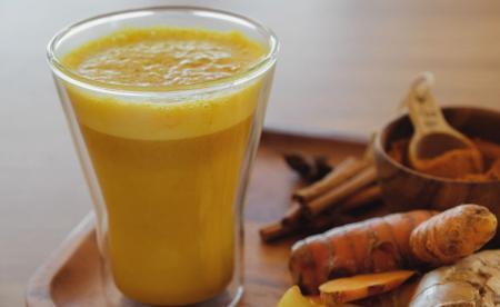 Žene oduševljene: Domaći napitak koji garantovano smanjuje PMS tegobe