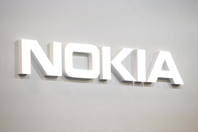 Apple platio kompaniji Nokia dve milijarde dolara