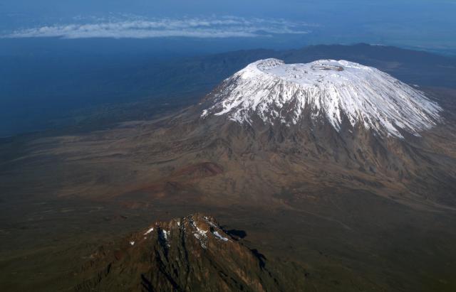 Osmogodišnjakinja se popela na Kilimandžaro (VIDEO)