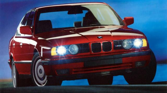U išèekivanju novog BMW-a M5, pogledajte sve prethodne